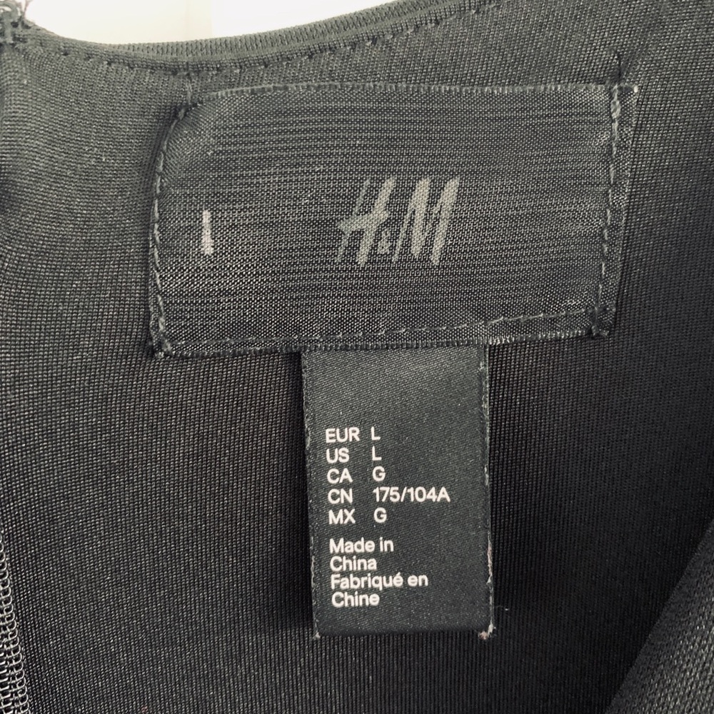 Elegant H&M Sleeveless Black Midi Dress - Picture 9 of 9